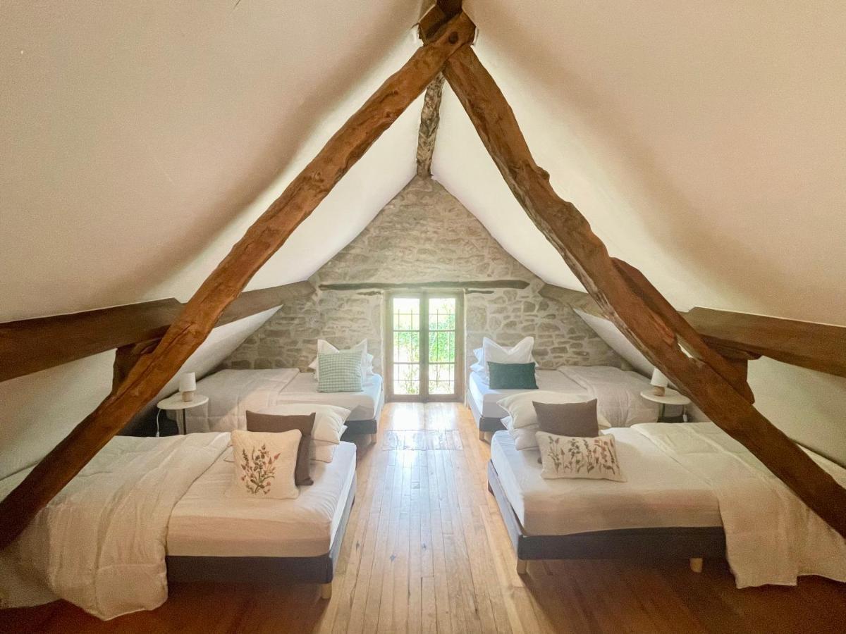 Domaine Du Bonheur En Pierre Avec Piscine, Proche Sarlat Villa Carlux Exterior foto